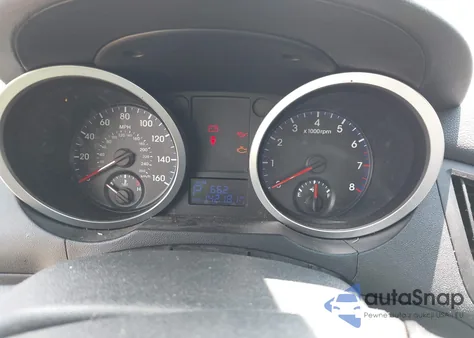 2010 Hyundai Genesis 2.0T Premium z USA, uszkodzony, nr VIN KMHHT6KDXAU016287